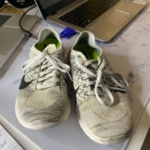 Nike Free 4.0 Flyknit Running Shoes